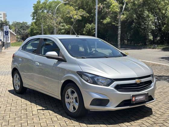 CHEVROLET ONIX 1.4 MPFI LT 8V FLEX 4P AUTOMÁTICO